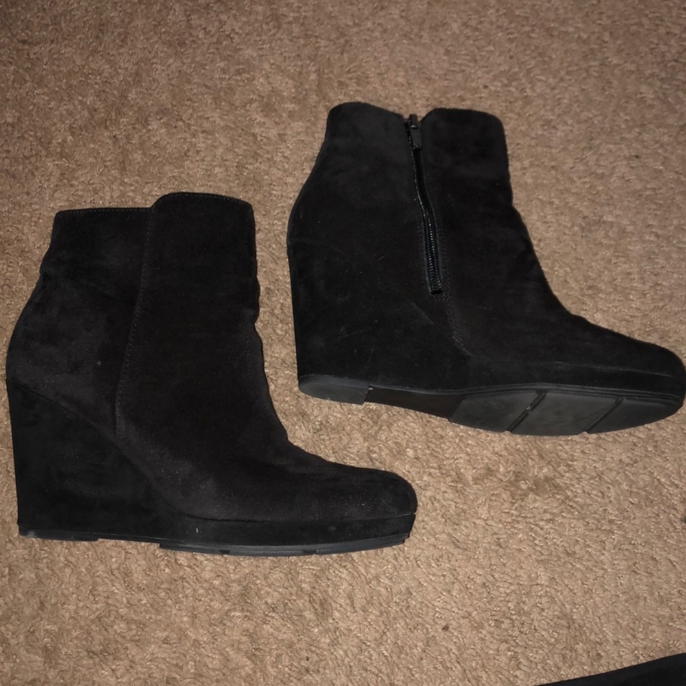 Via Spiga Darin’s Black Suede Booties